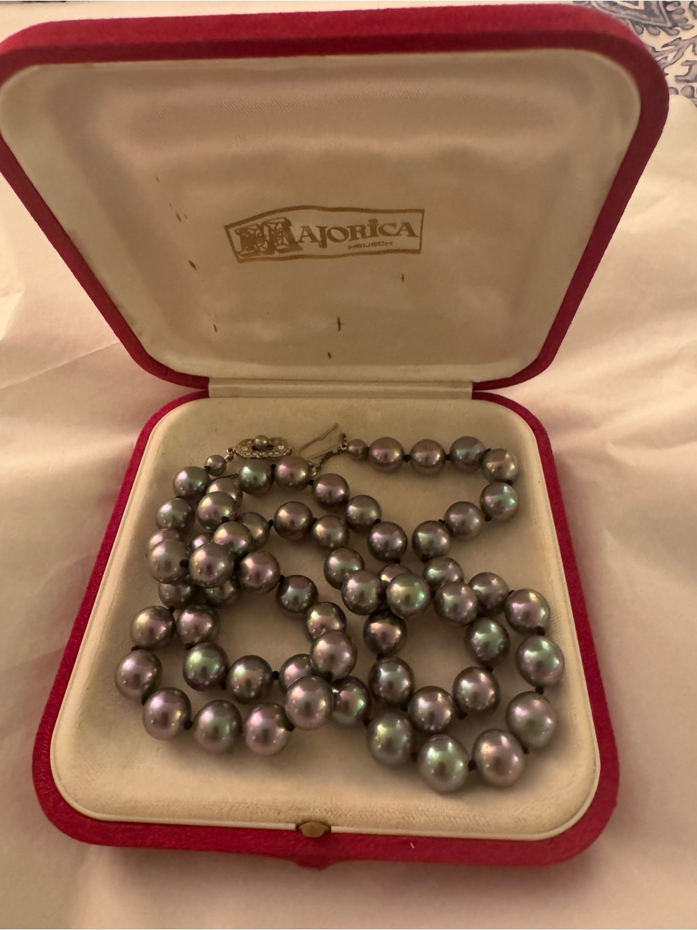 Authentic Vintage Majorica Barcelona Peacock Gray Pearl Strand Necklace 28”